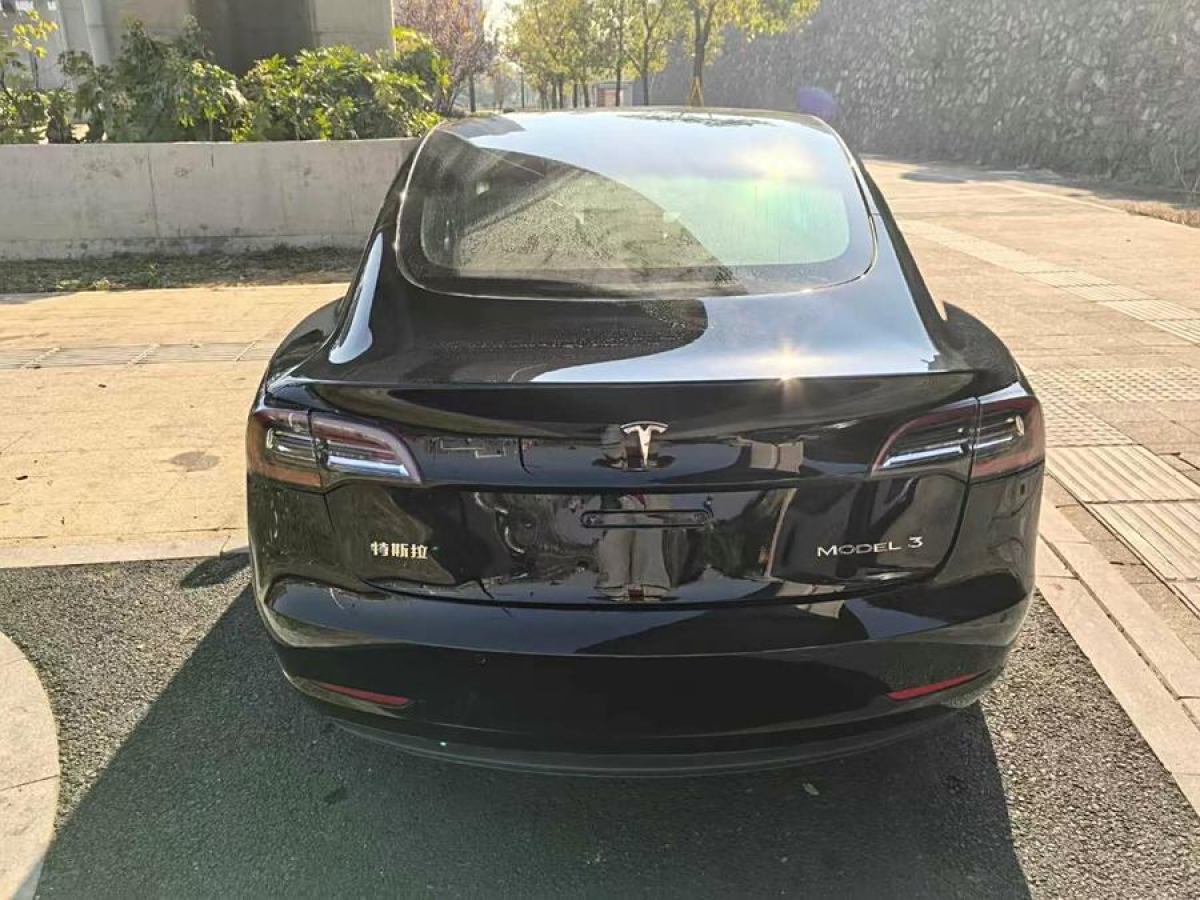 特斯拉 Model Y  2023款 后輪驅(qū)動(dòng)版圖片