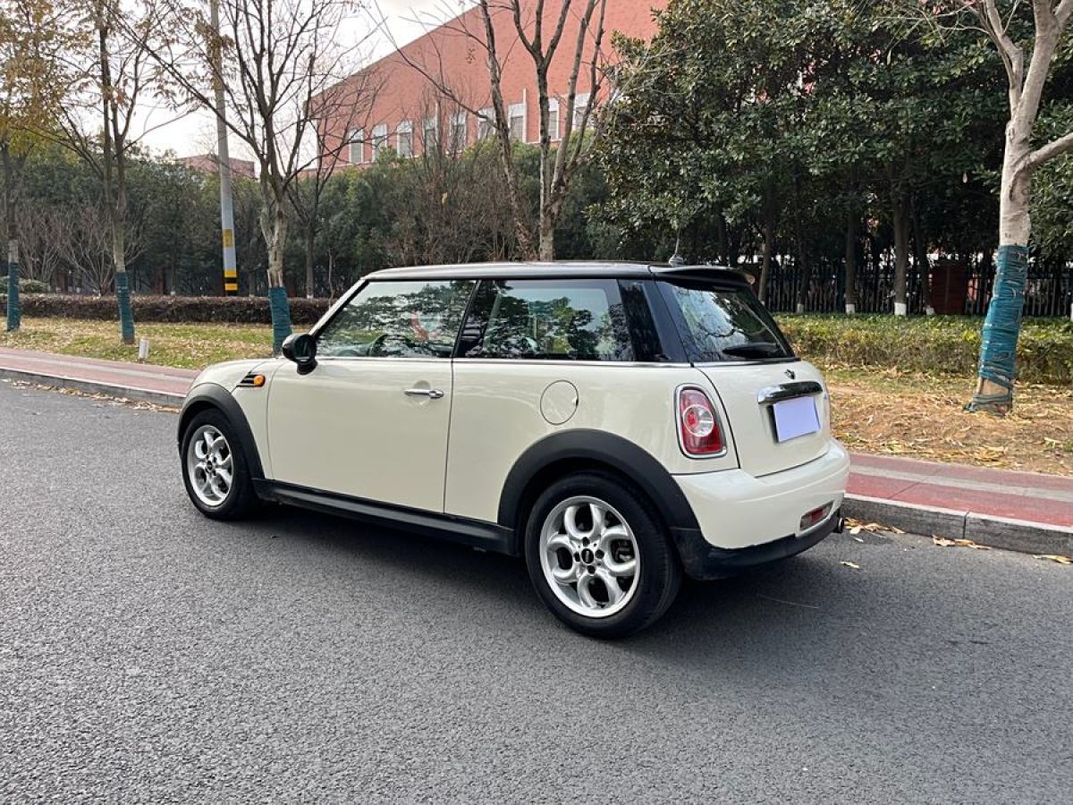 MINI MINI  2012款 1.6L COOPER Baker Street圖片