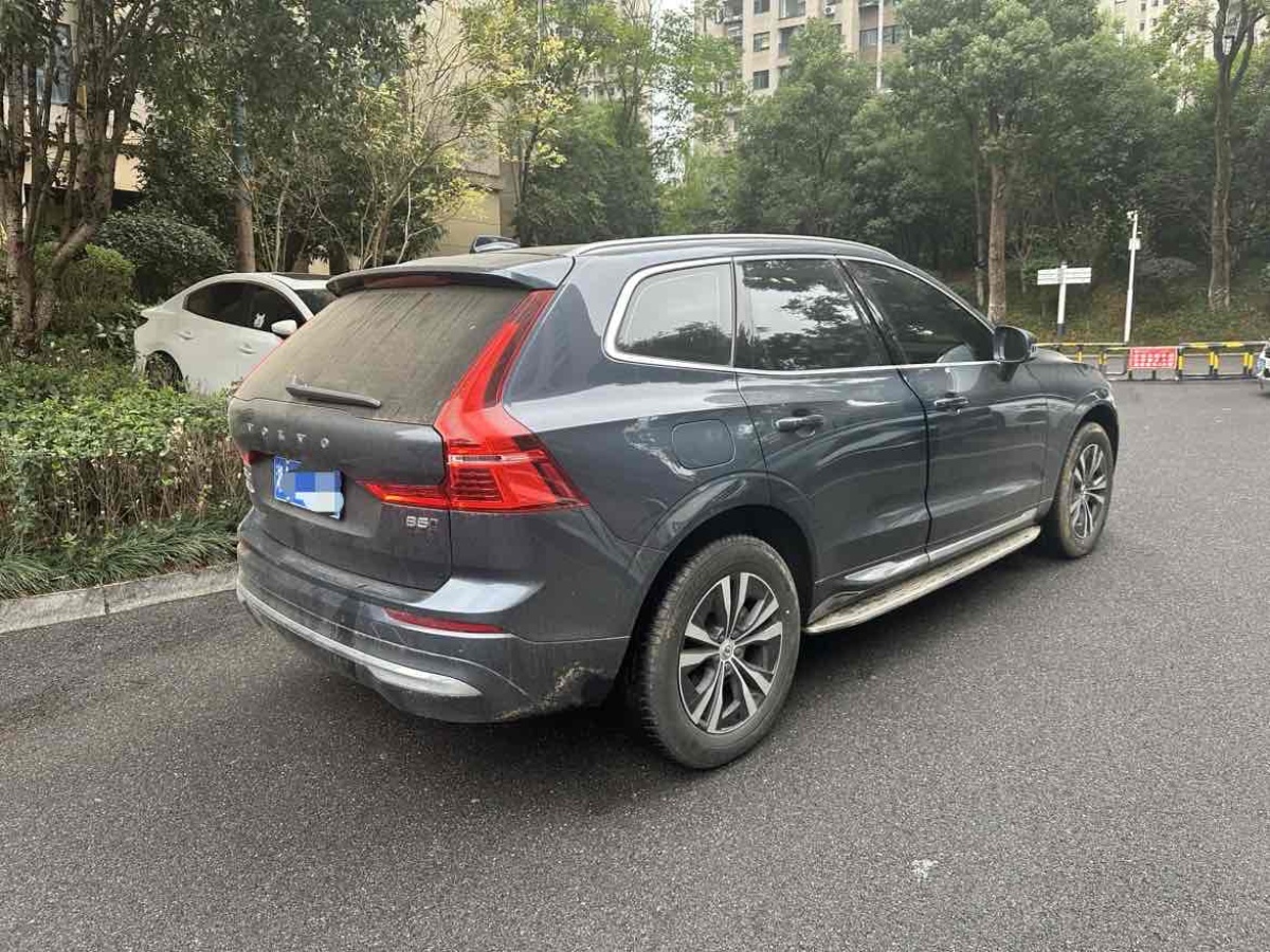 沃爾沃 XC60  2023款 B5 四驅(qū)智逸豪華版圖片