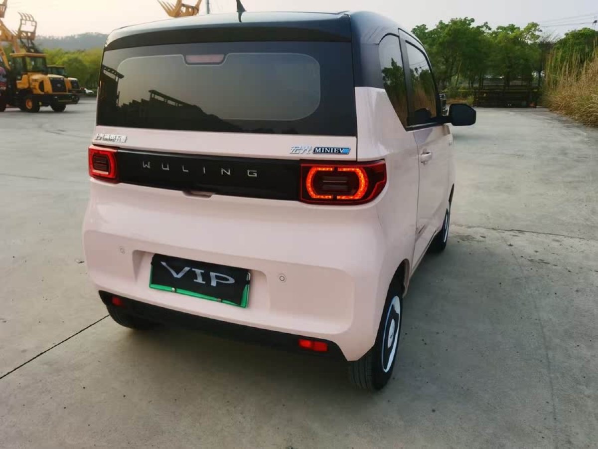 五菱 宏光MINIEV  2021款 馬卡龍夾心款 170km 磷酸鐵鋰圖片