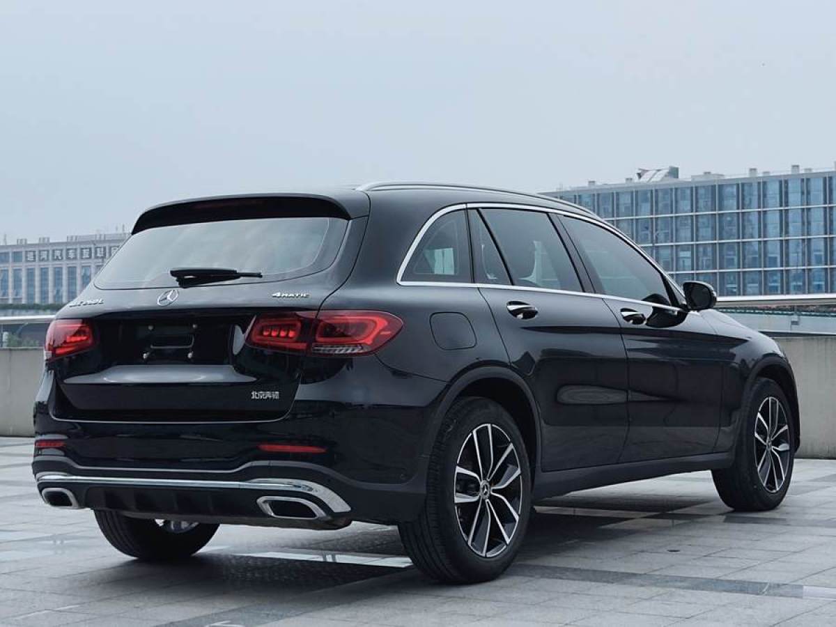 2022年1月奔馳 奔馳GLC  2021款 GLC 260 L 4MATIC 豪華型