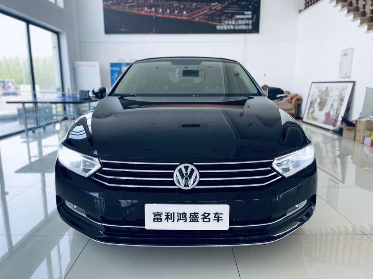 大眾 邁騰  2018款 330TSI DSG 領(lǐng)先型圖片