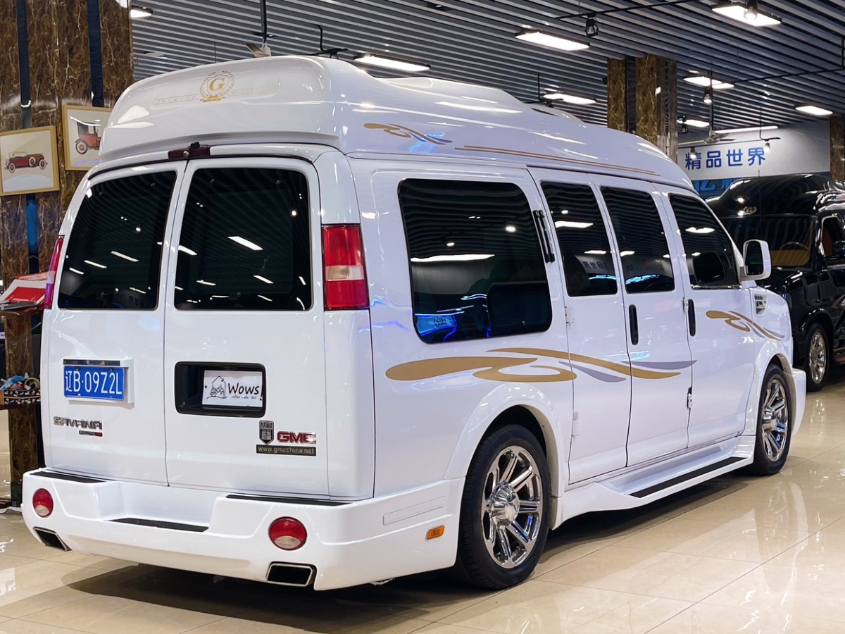 GMC SAVANA  2014款 5.3L 四驅(qū)領(lǐng)袖版圖片