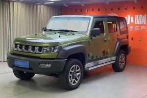 BJ40 北京 40L 2.3T 自動(dòng)四驅(qū)越野版