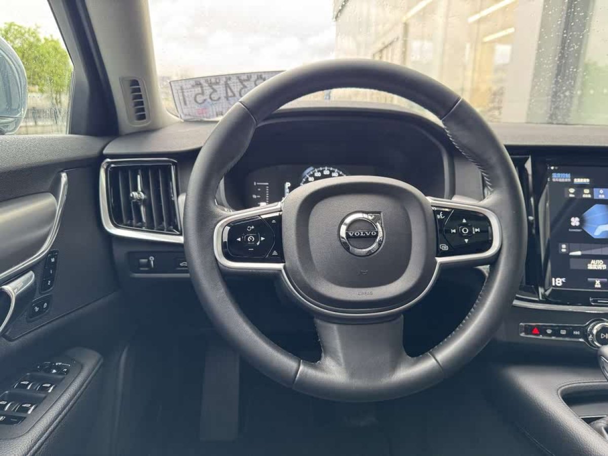 沃爾沃 S90  2019款 T4 智逸版圖片