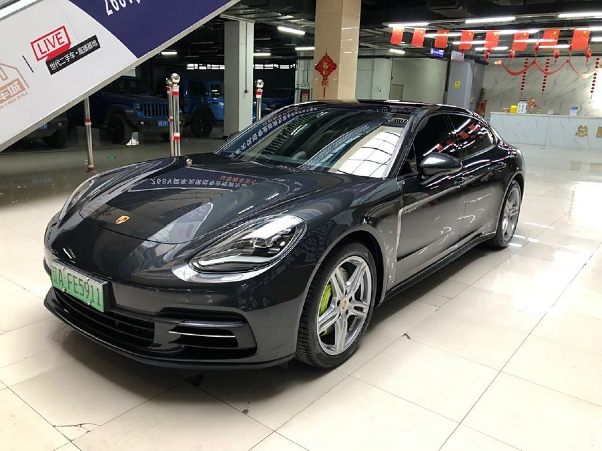 保時(shí)捷 Panamera新能源  2017款 Panamera 4 E-Hybrid 行政加長(zhǎng)版 2.9T圖片