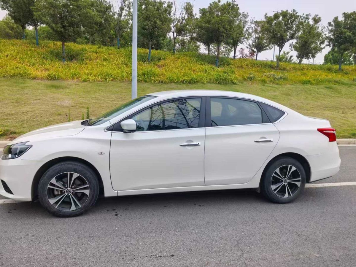 日產(chǎn) 軒逸  2020款 1.6L XL 手動悅享版圖片
