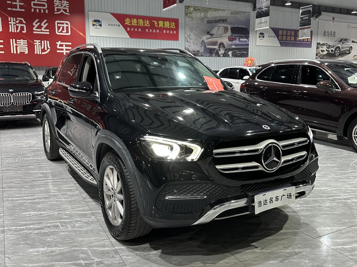 奔馳 奔馳GLE  2020款 改款 GLE 350 4MATIC 時(shí)尚型特別版圖片