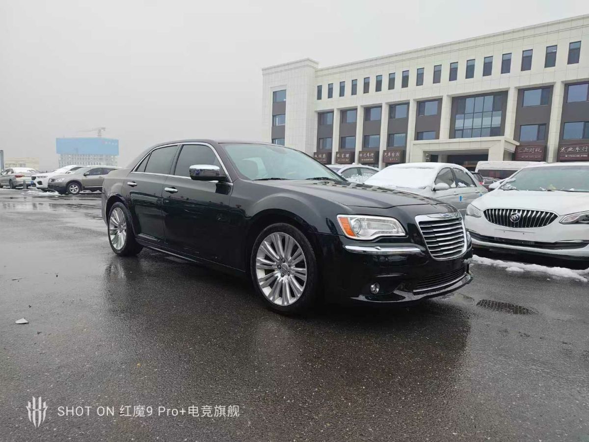 克萊斯勒 300C  2014款 3.0L 卓越版圖片