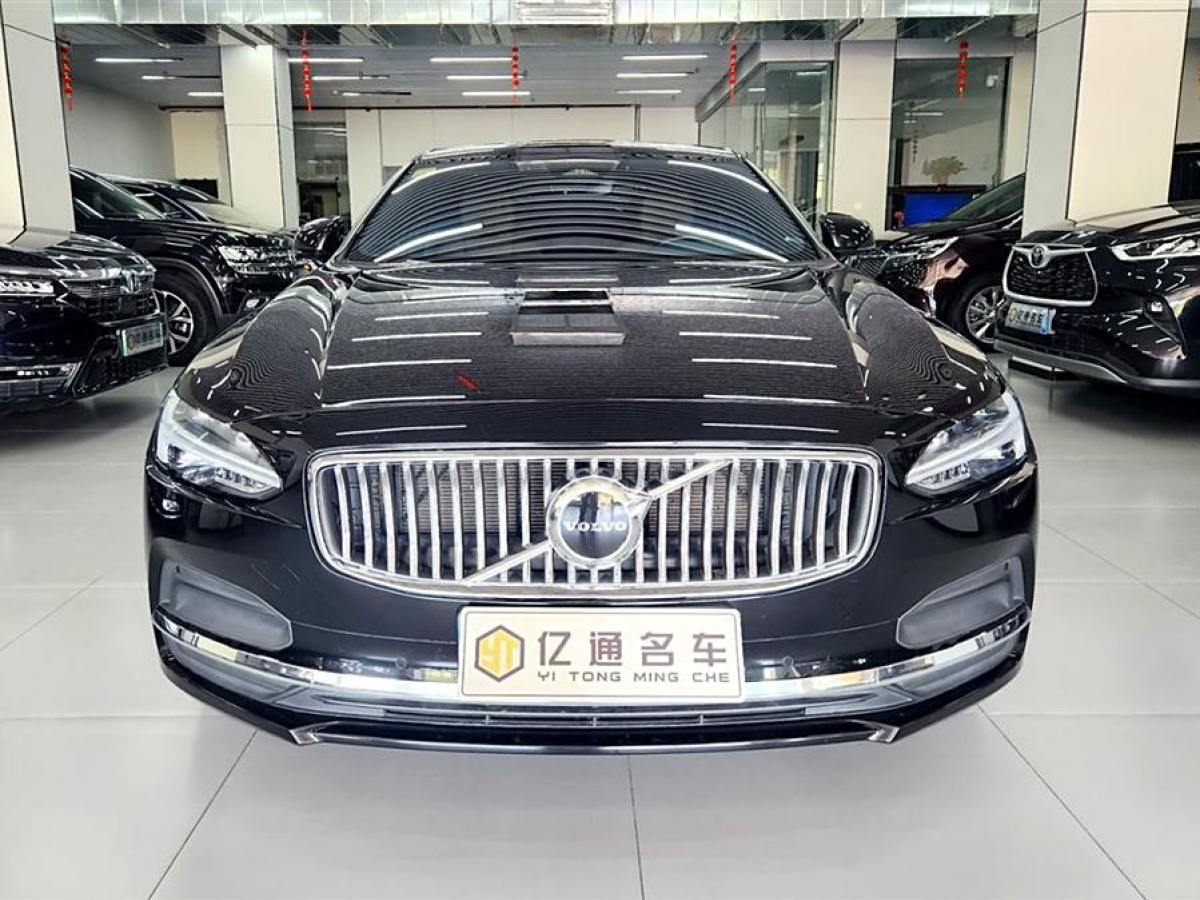 2022年6月沃爾沃 S90  2022款 B5 智逸豪華版