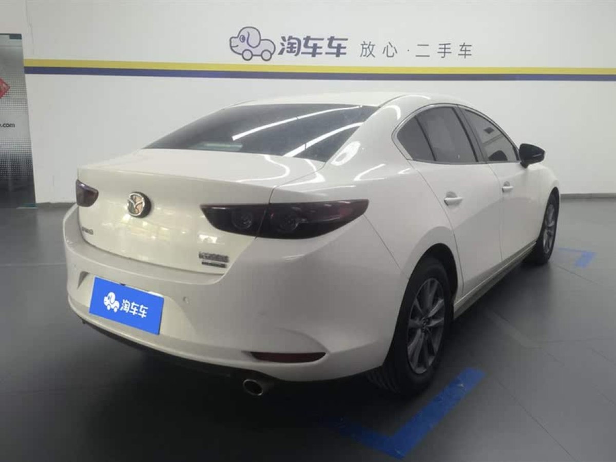 馬自達(dá) 馬自達(dá)3 Axela昂克賽拉  2022款 2.0L 自動(dòng)質(zhì)擎版圖片