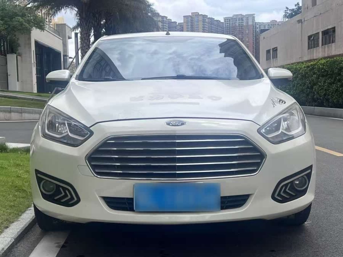 福特 福睿斯  2015款 1.5L 自動舒適型圖片