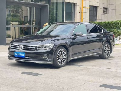 2017年11月 大眾 輝昂 改款 380TSI 兩驅(qū)商務(wù)版圖片