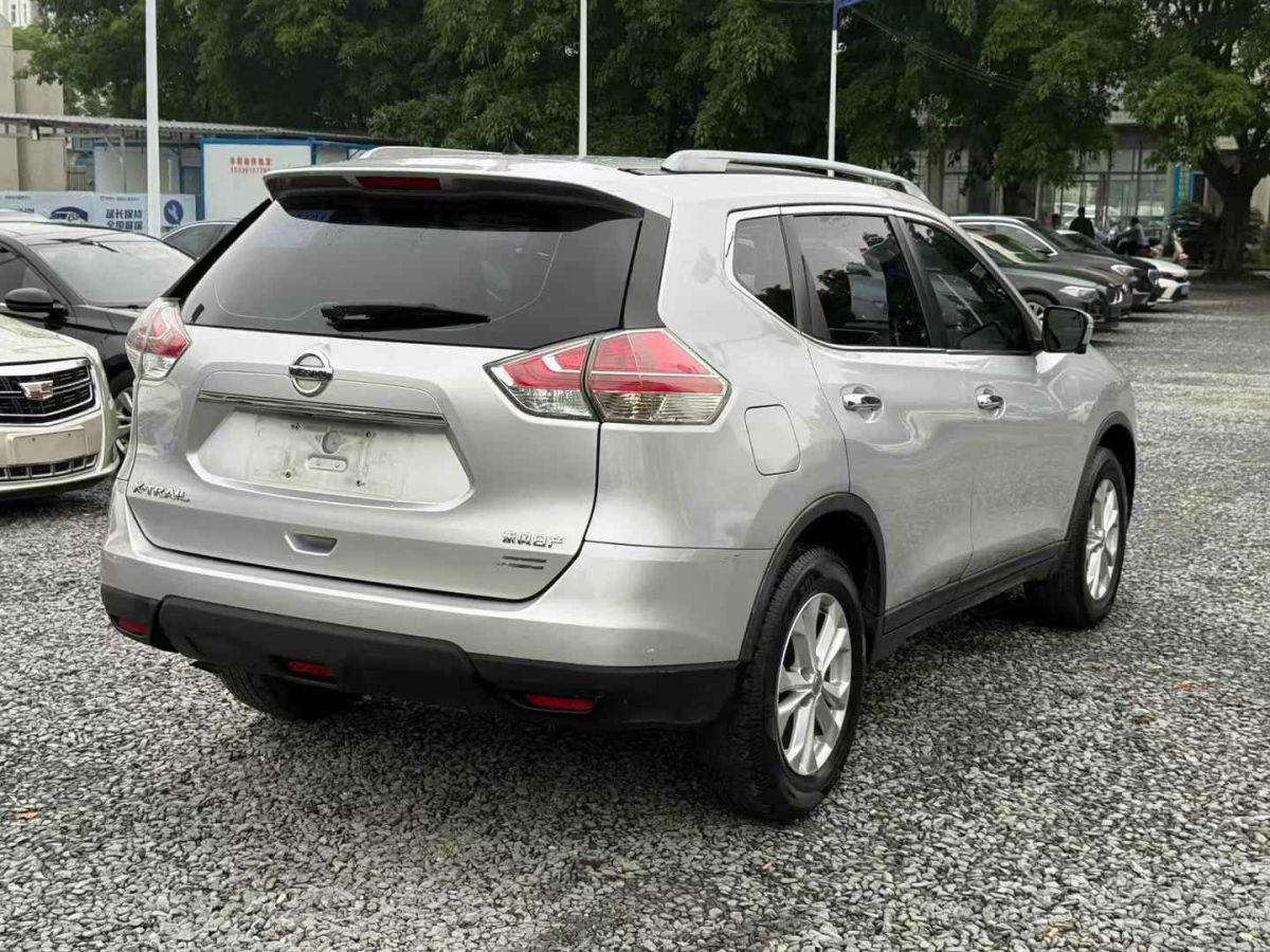 日產(chǎn) 奇駿  2015款 2.0L CVT舒適MAX版 2WD圖片