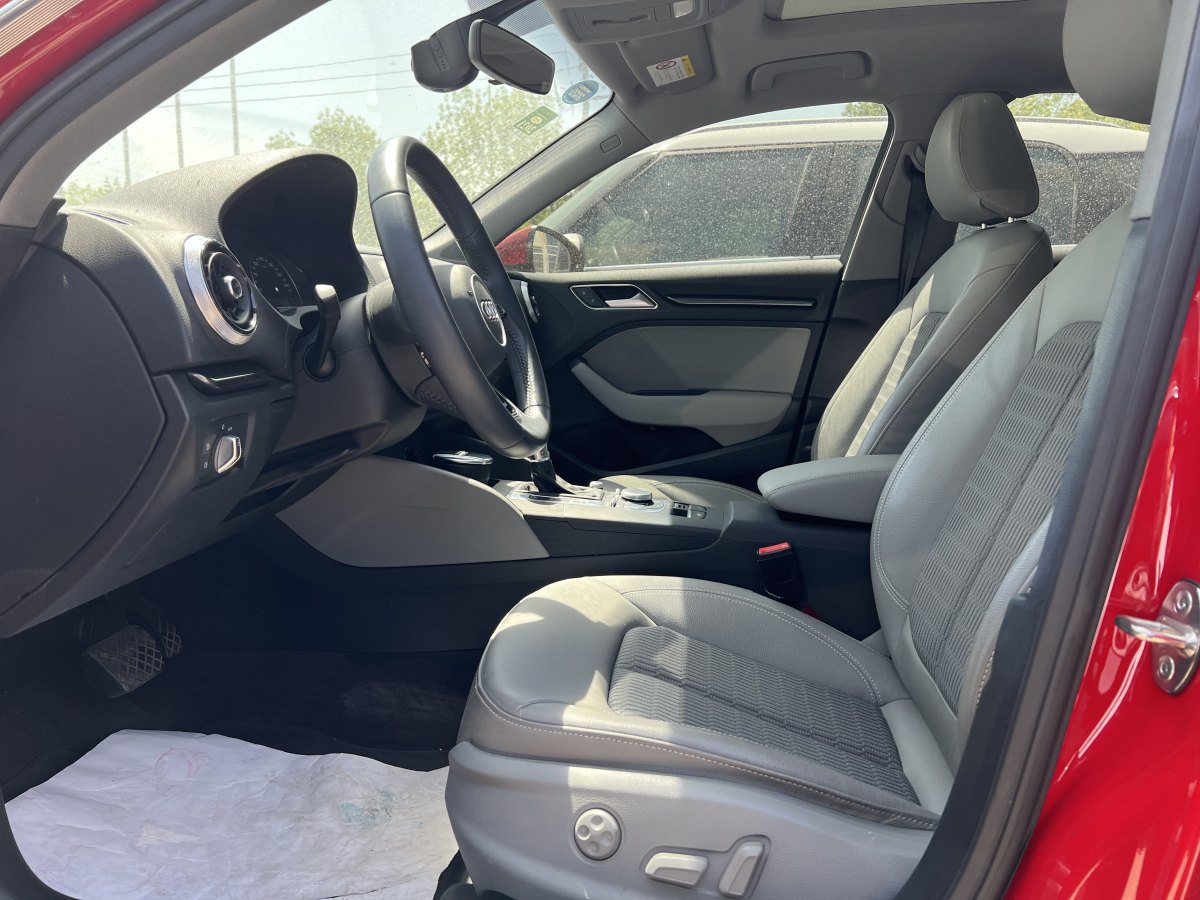 奧迪 奧迪A3  2019款 Sportback 35 TFSI 時(shí)尚型 國VI圖片