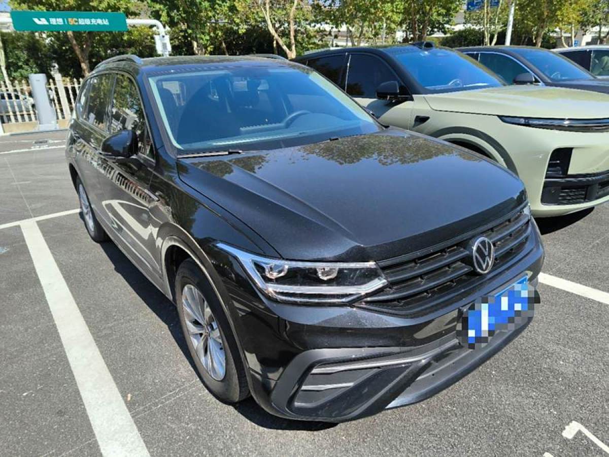 大眾 途觀L  2024款 出眾款 300TSI 自動兩驅(qū)龍騰版圖片