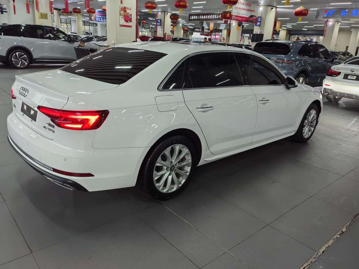 奧迪 奧迪A4L  2019款 40 TFSI 進(jìn)取型 國V圖片