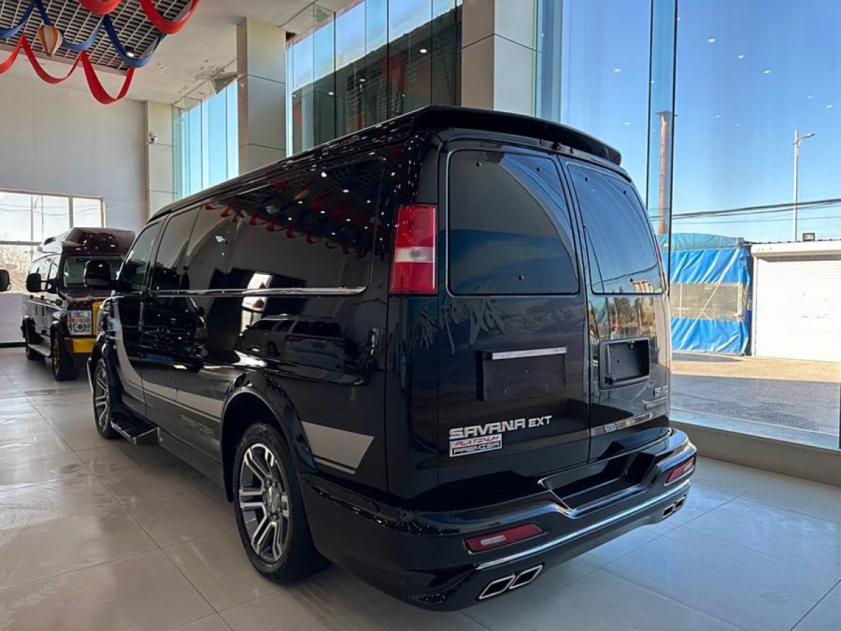 GMC SAVANA  2018款 6.0L GX777 尊翔星際版圖片