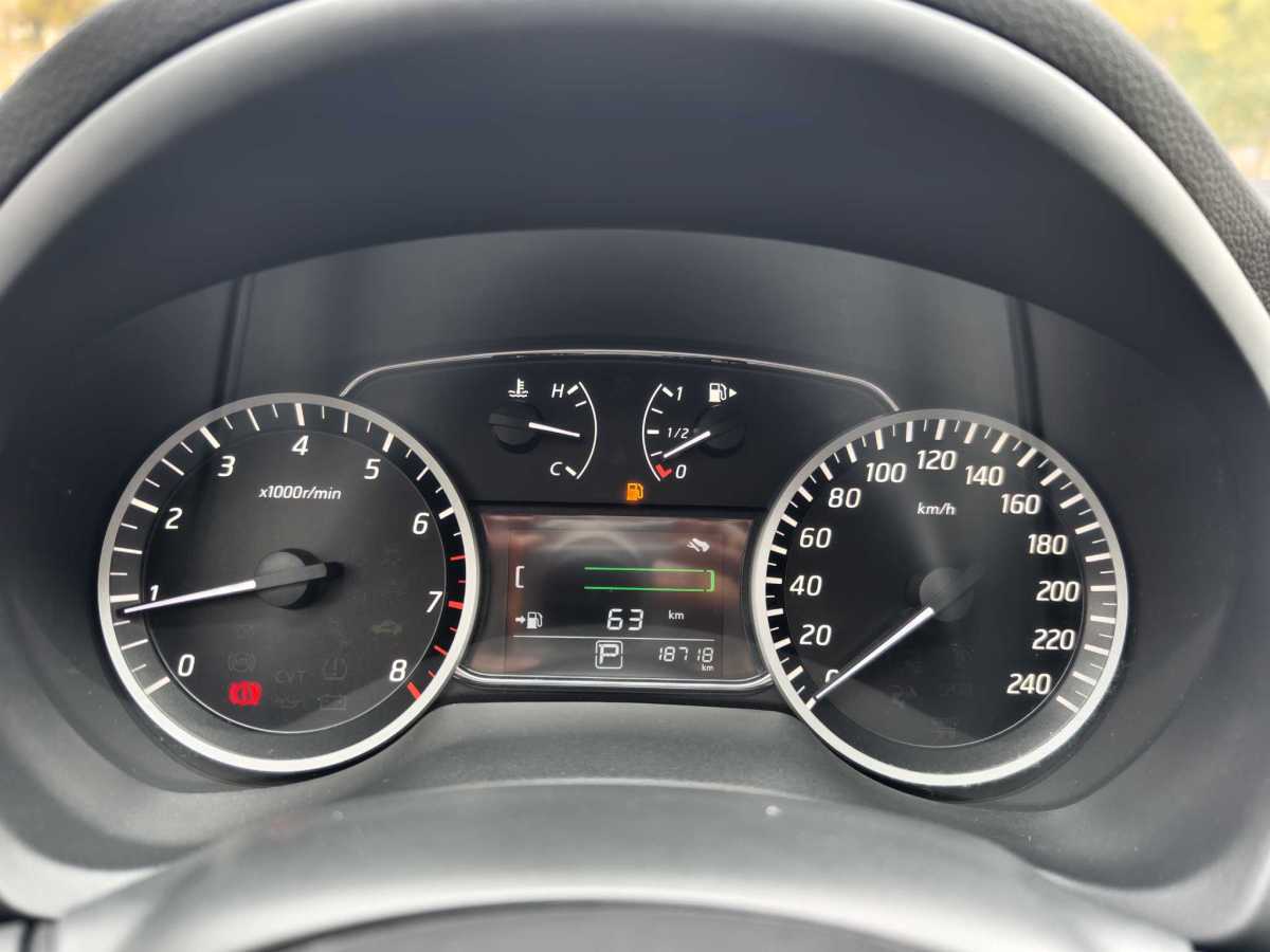 日產(chǎn) 軒逸  2022款 改款 經(jīng)典 1.6XL CVT豪華版圖片