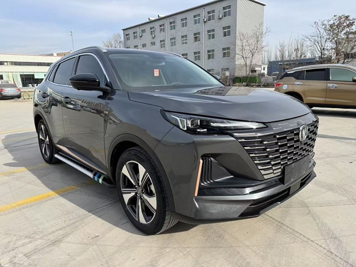 長(zhǎng)安 CS55 PLUS  2022款 第二代 1.5T DCT尊貴型圖片