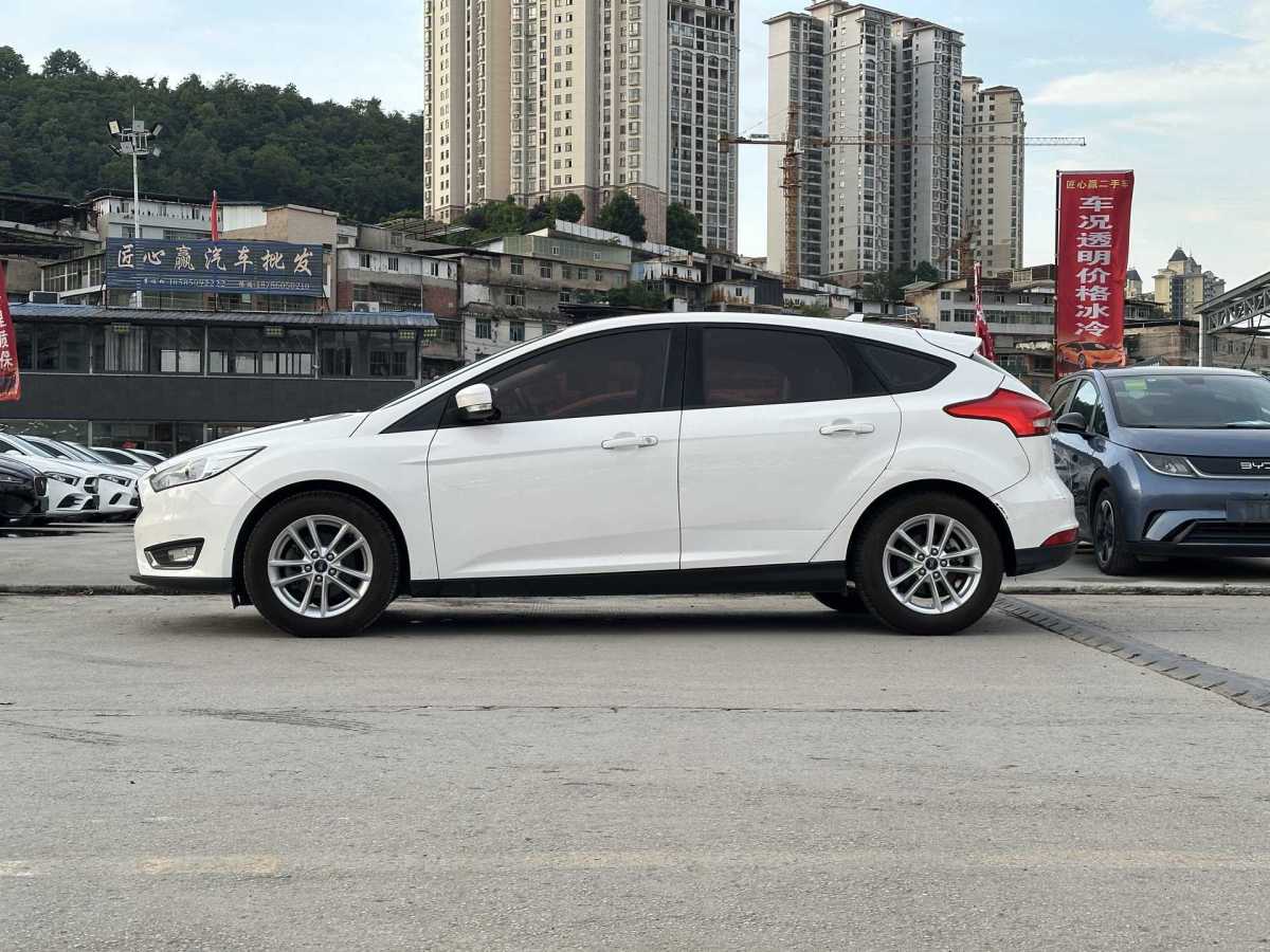 福特 ?？怂? 2017款 兩廂 1.6L 自動風(fēng)尚型智行版圖片