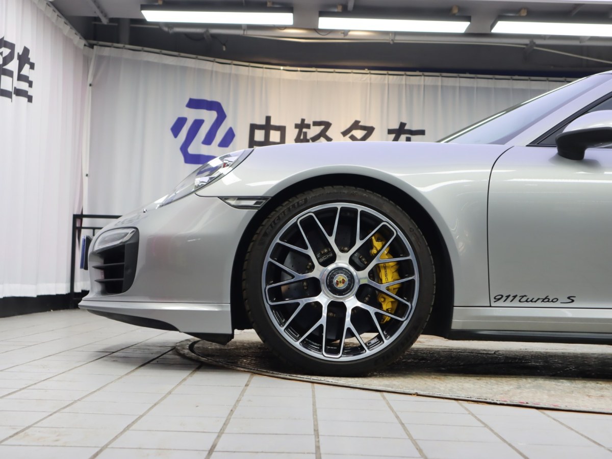 保時(shí)捷 911  2014款 Turbo S 3.8T圖片