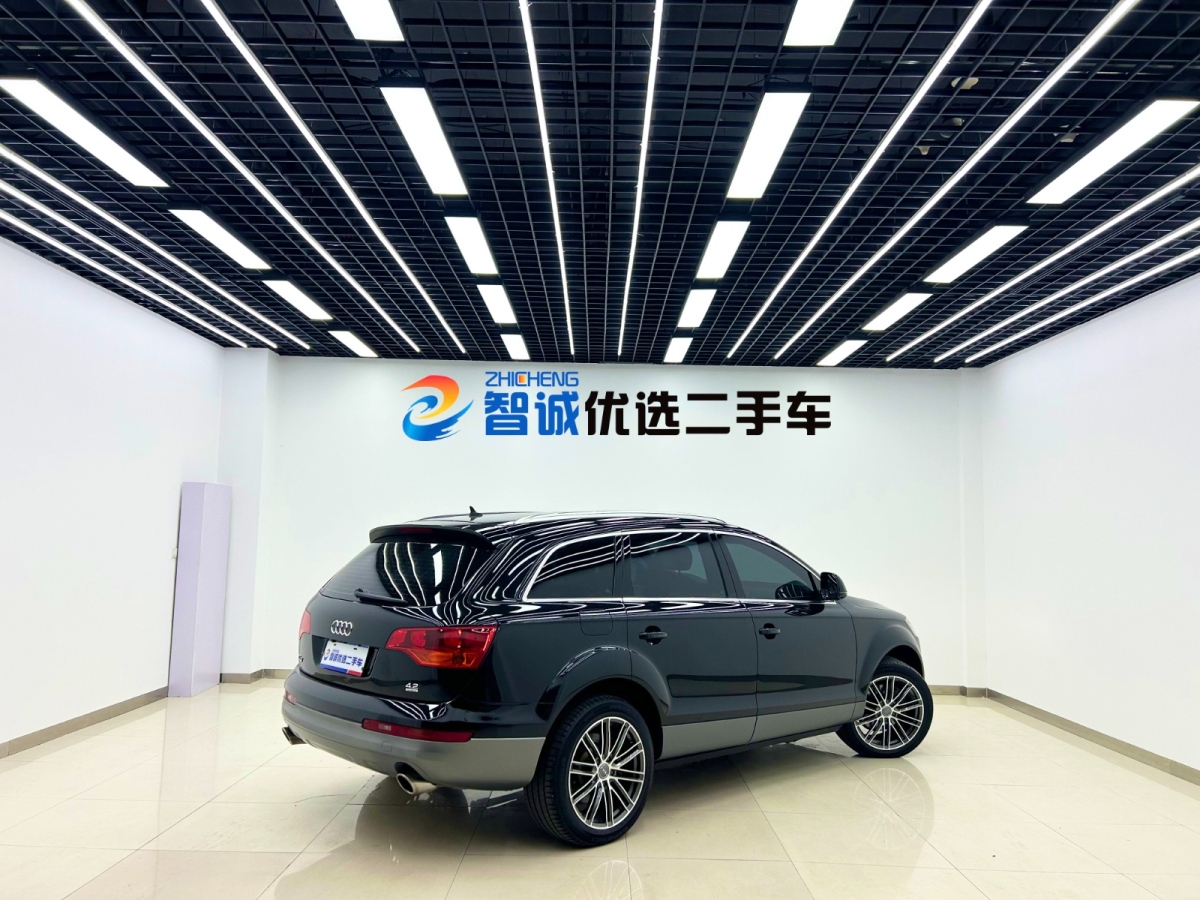 奧迪 奧迪Q7  2007款 4.2 FSI quattro 豪華型圖片