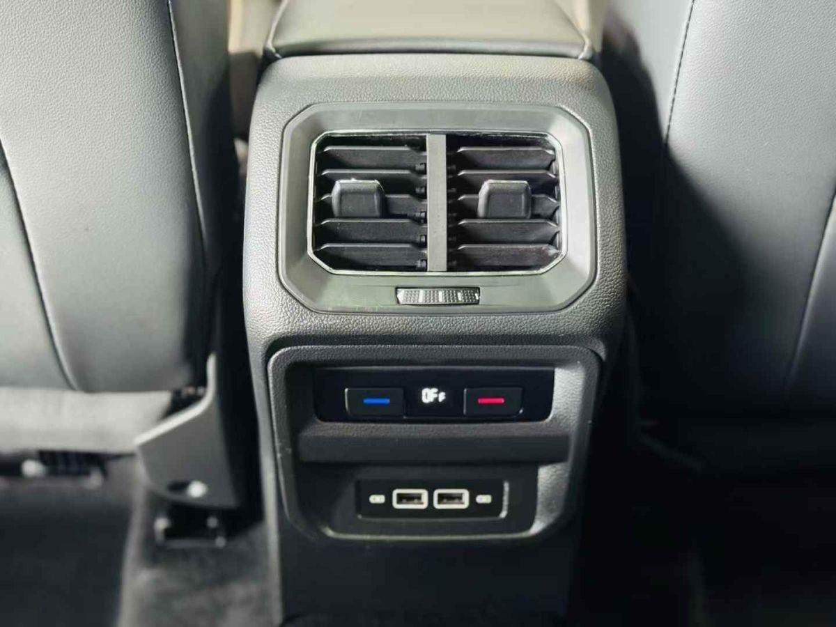 大眾 途觀  2018款 L 330TSI DSG兩驅(qū)旗艦版圖片