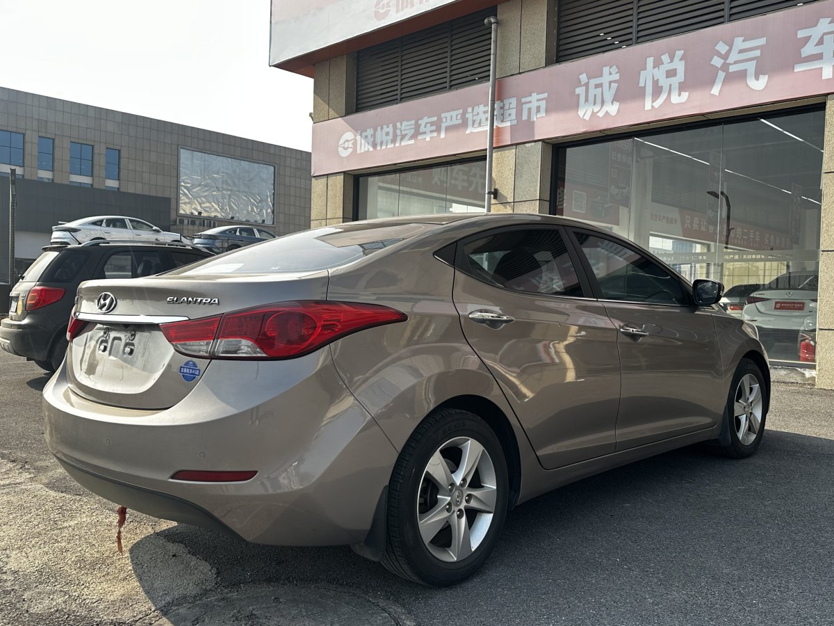 現(xiàn)代 朗動  2012款 1.6L 手動領(lǐng)先型圖片