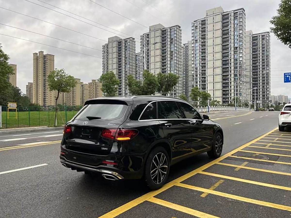 奔馳 奔馳GLC  2022款 改款 GLC 260 L 4MATIC 豪華型圖片