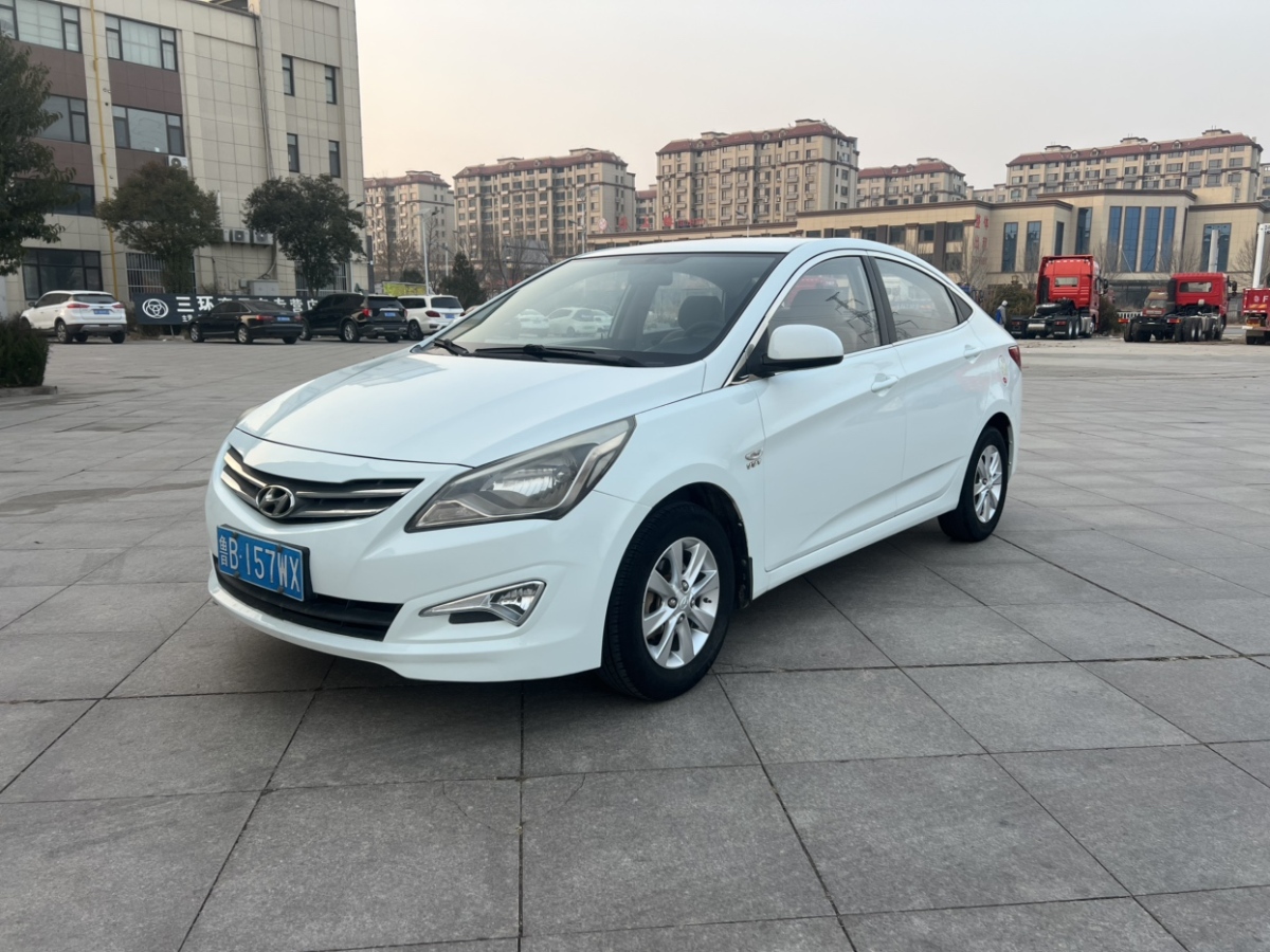 現(xiàn)代 瑞納  2014款 1.4L 手動智能型GLS圖片