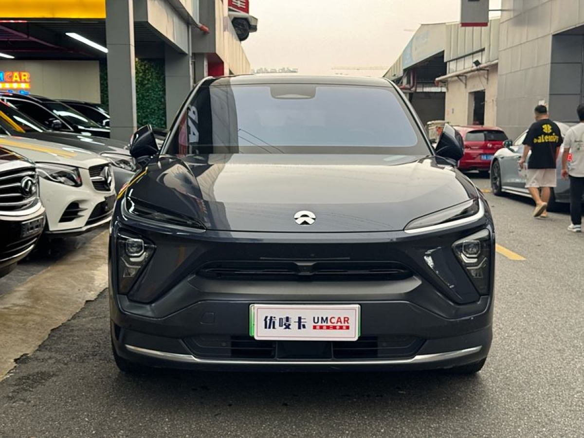 蔚來(lái) 蔚來(lái)EC6  2020款 605KM 運(yùn)動(dòng)版圖片