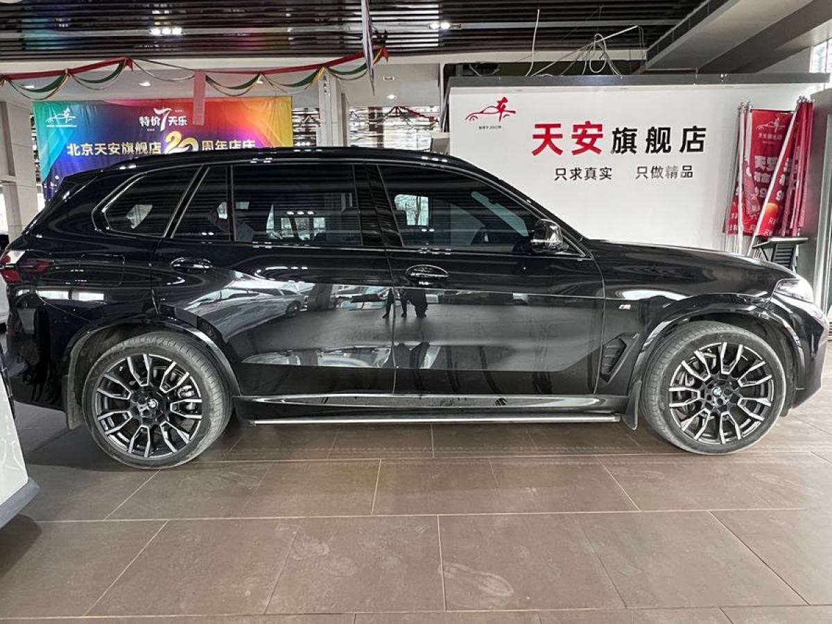 寶馬 寶馬X5  2023款 xDrive 40Li M運動曜夜套裝圖片