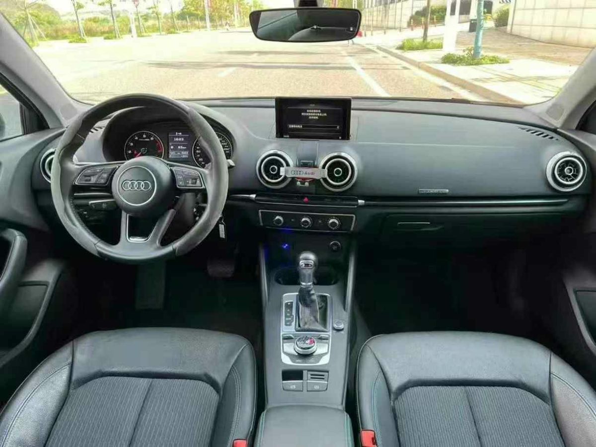 奧迪 奧迪A3  2020款 Limousine 35 TFSI 進取型圖片