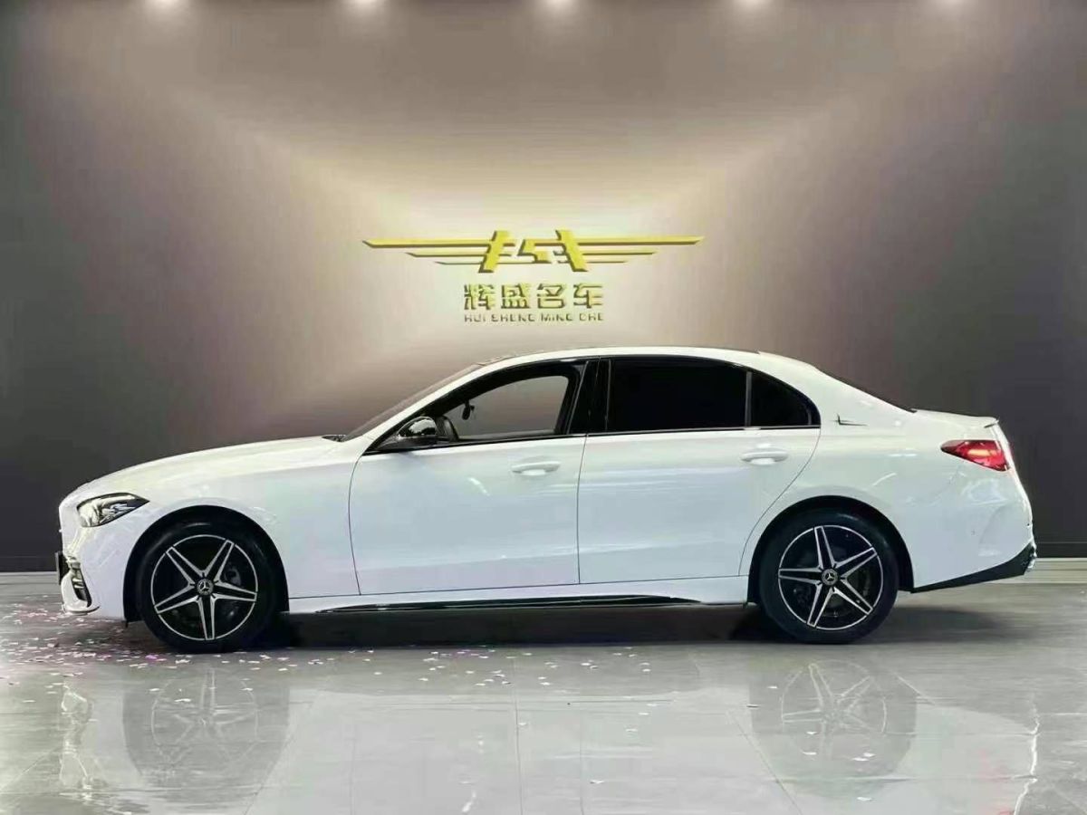 奔馳 奔馳C級(jí)  2022款 C 200 L 運(yùn)動(dòng)版圖片