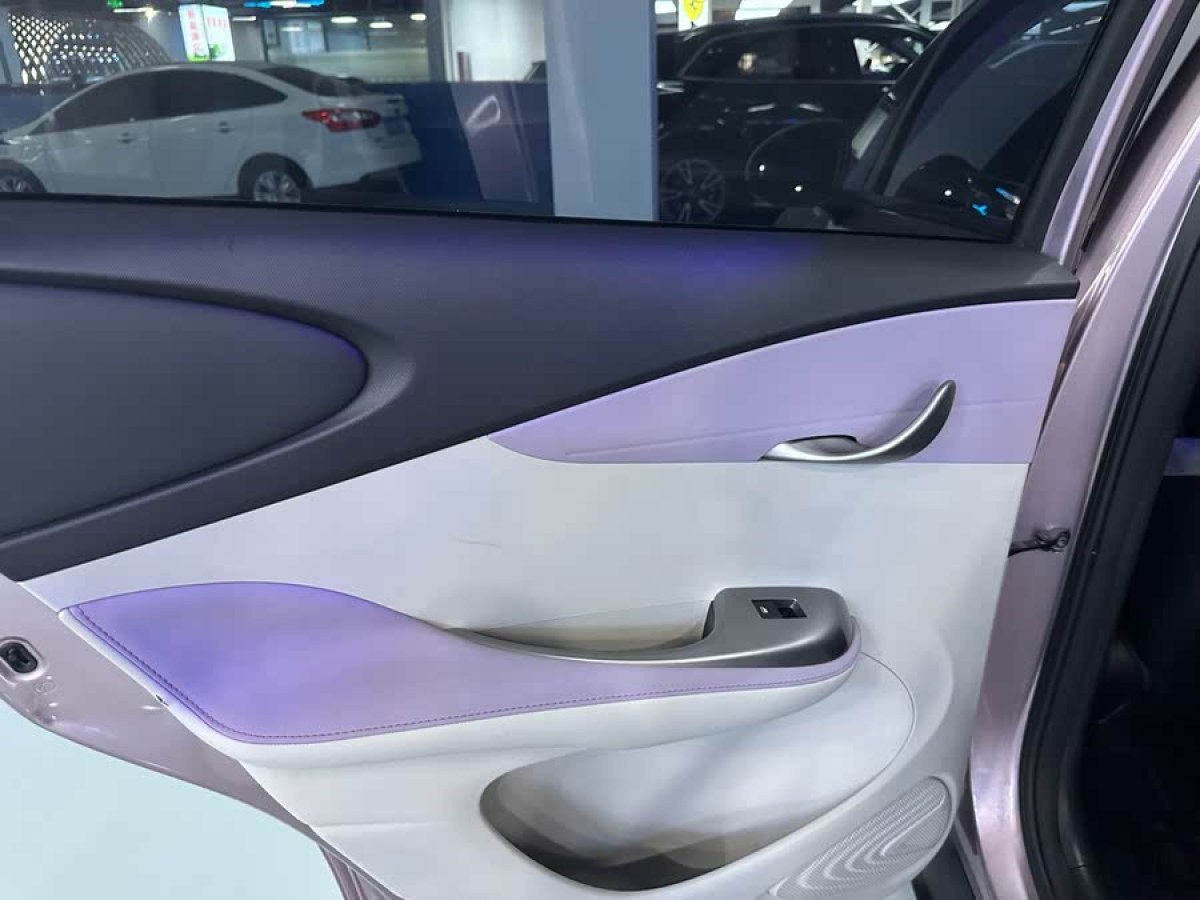 比亞迪 海豚  2023款 420km 時(shí)尚版圖片