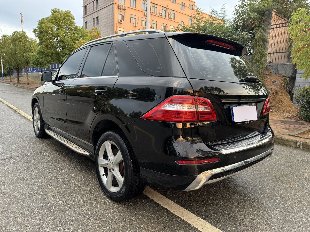 2014年1月奔馳 奔馳M級(jí)  2014款 ML 320 4MATIC