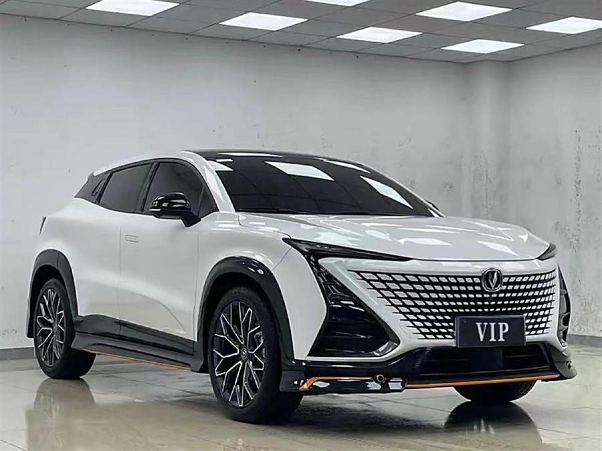 長(zhǎng)安 UNI-T  2020款 1.5T 旗艦型圖片