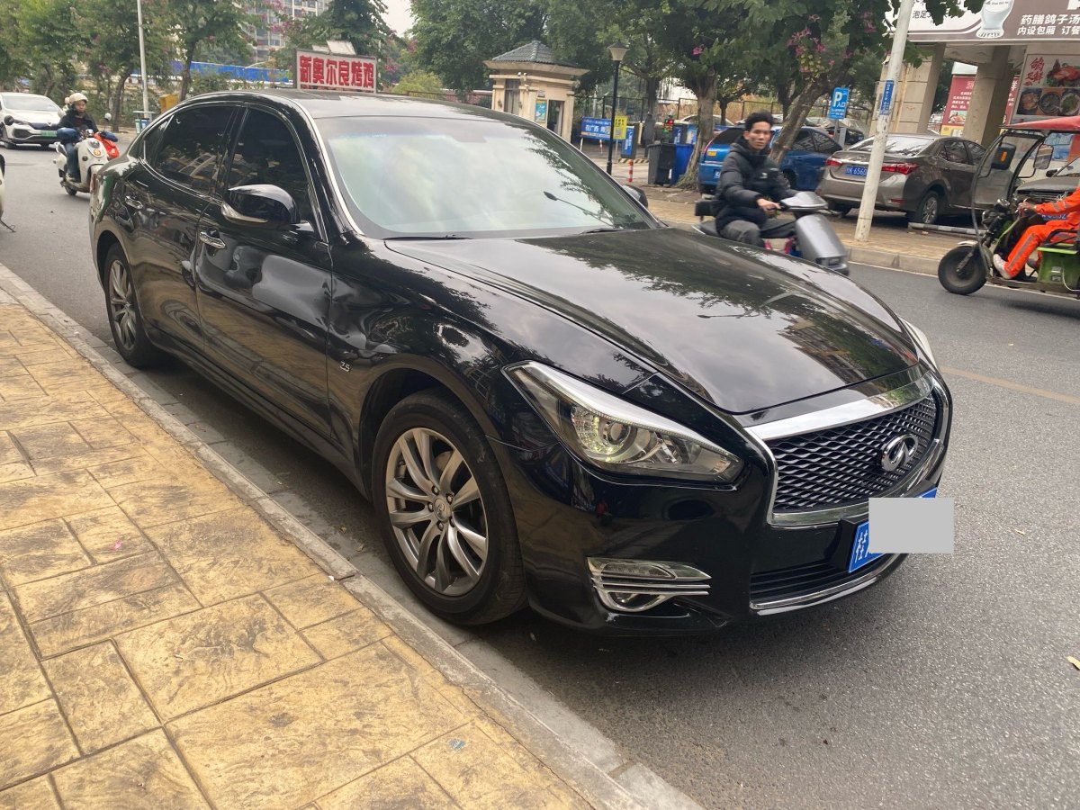 英菲尼迪 Q70  2015款 Q70L 2.5L 精英版圖片