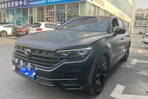 凱銳浩克 金龍 2.3T途悅商務(wù)6-9座高頂