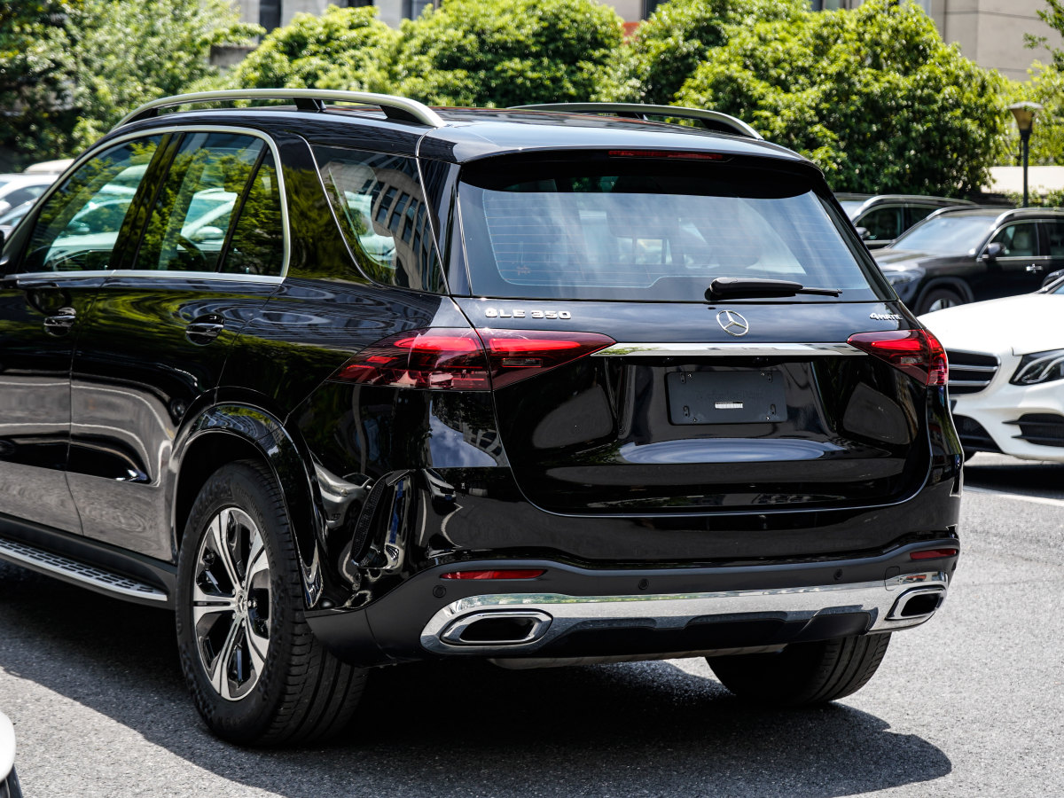 2023年10月奔馳 奔馳GLE  2024款 GLE 350 4MATIC 動(dòng)感型