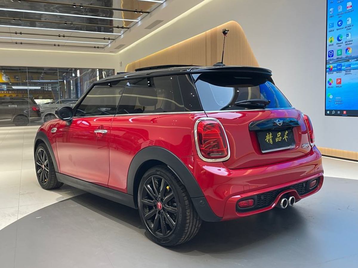 MINI MINI  2020款 2.0T COOPER S 經(jīng)典派圖片