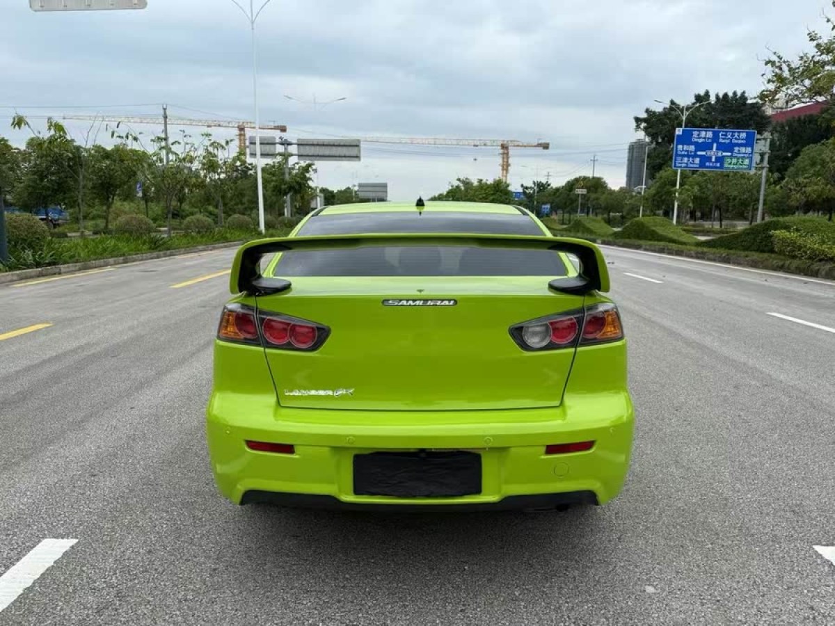 三菱 翼神  2013款 致尚版 1.8L CVT豪華型圖片