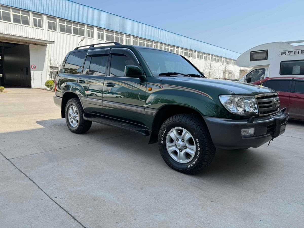 丰田 兰德酷路泽  2005款 4.7L 自动VX-R图片