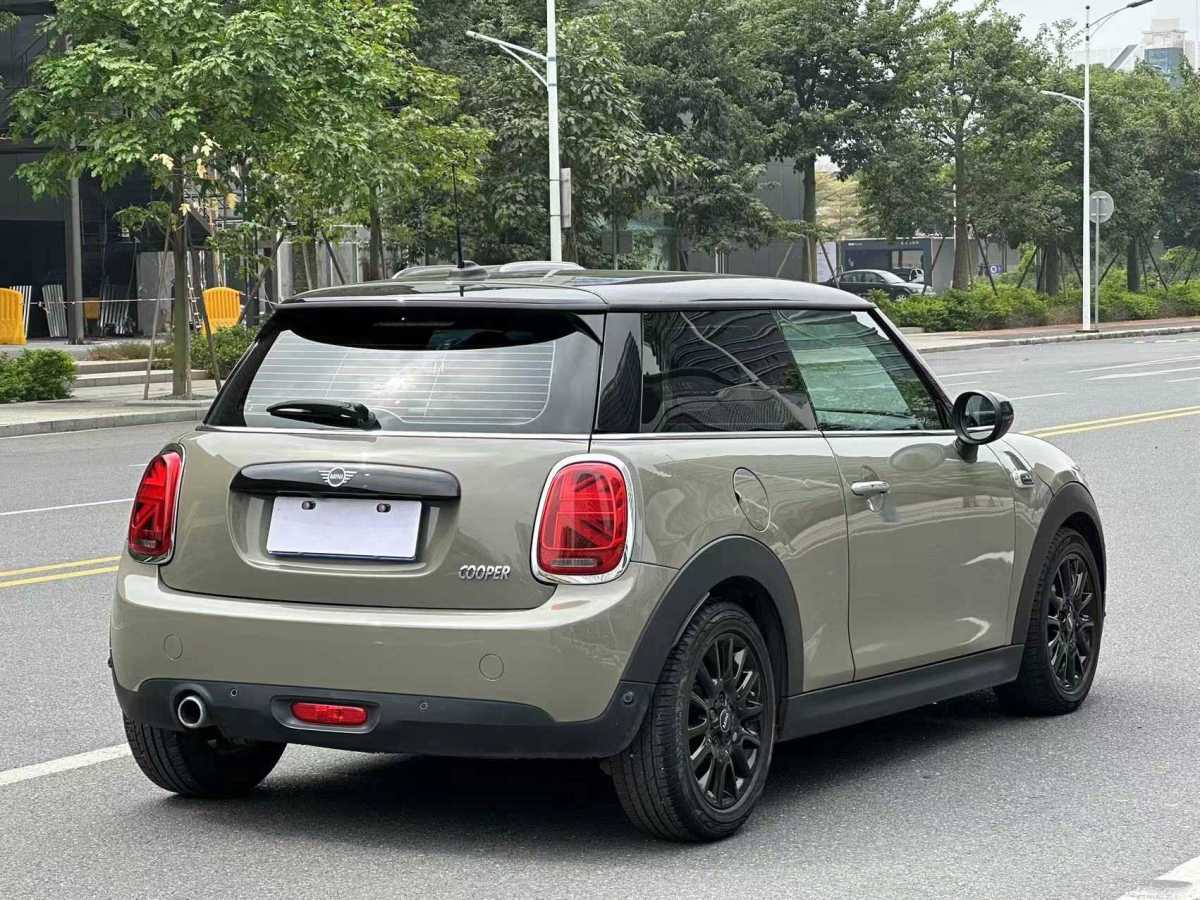 2019年11月MINI COUNTRYMAN  2018款 1.5T COOPER 經(jīng)典派