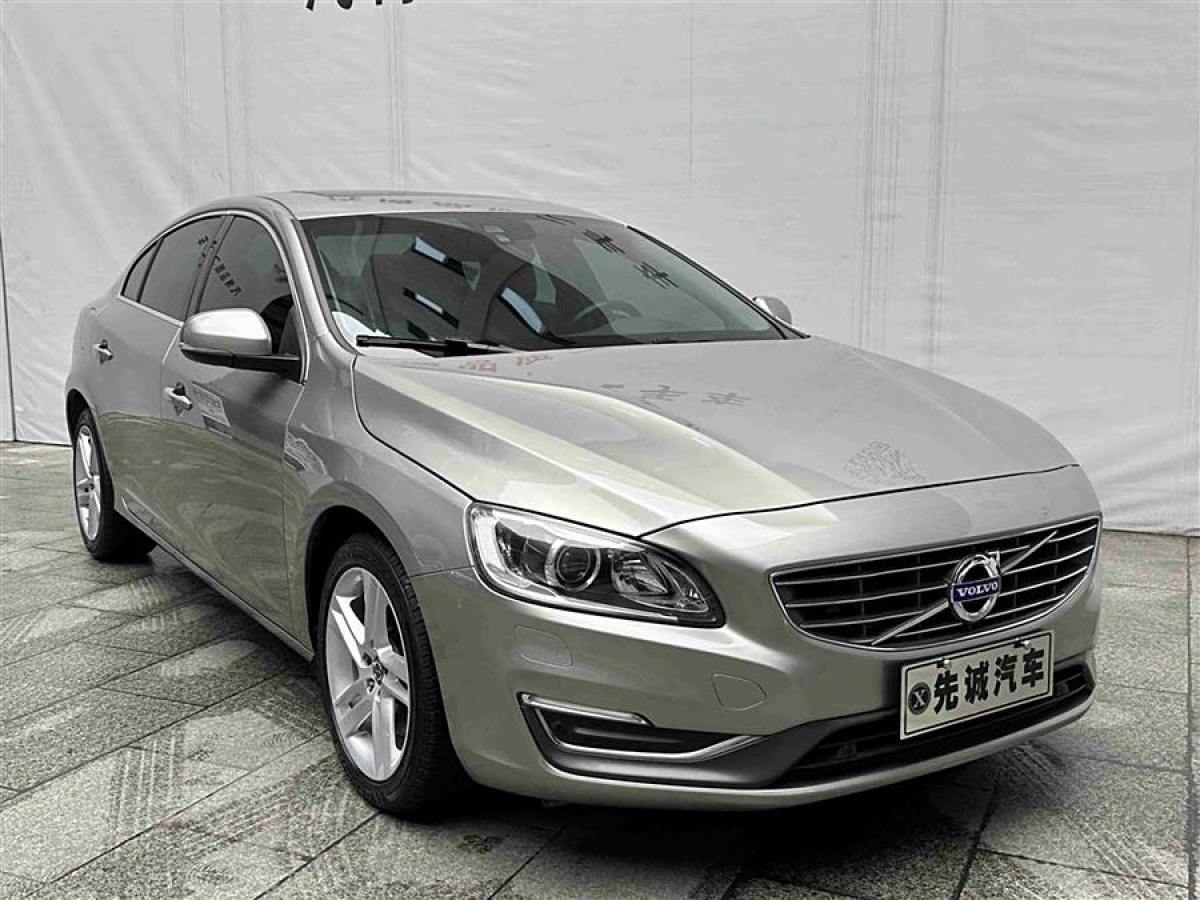 2015年10月沃爾沃 S60  2016款 S60L 2.0T T5 智馭版