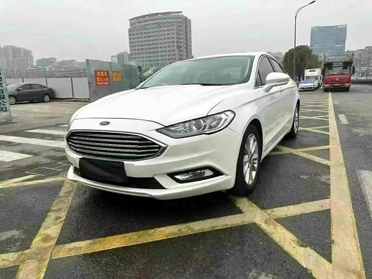 福特 蒙迪歐  2017款 改款 EcoBoost 180 時(shí)尚型圖片