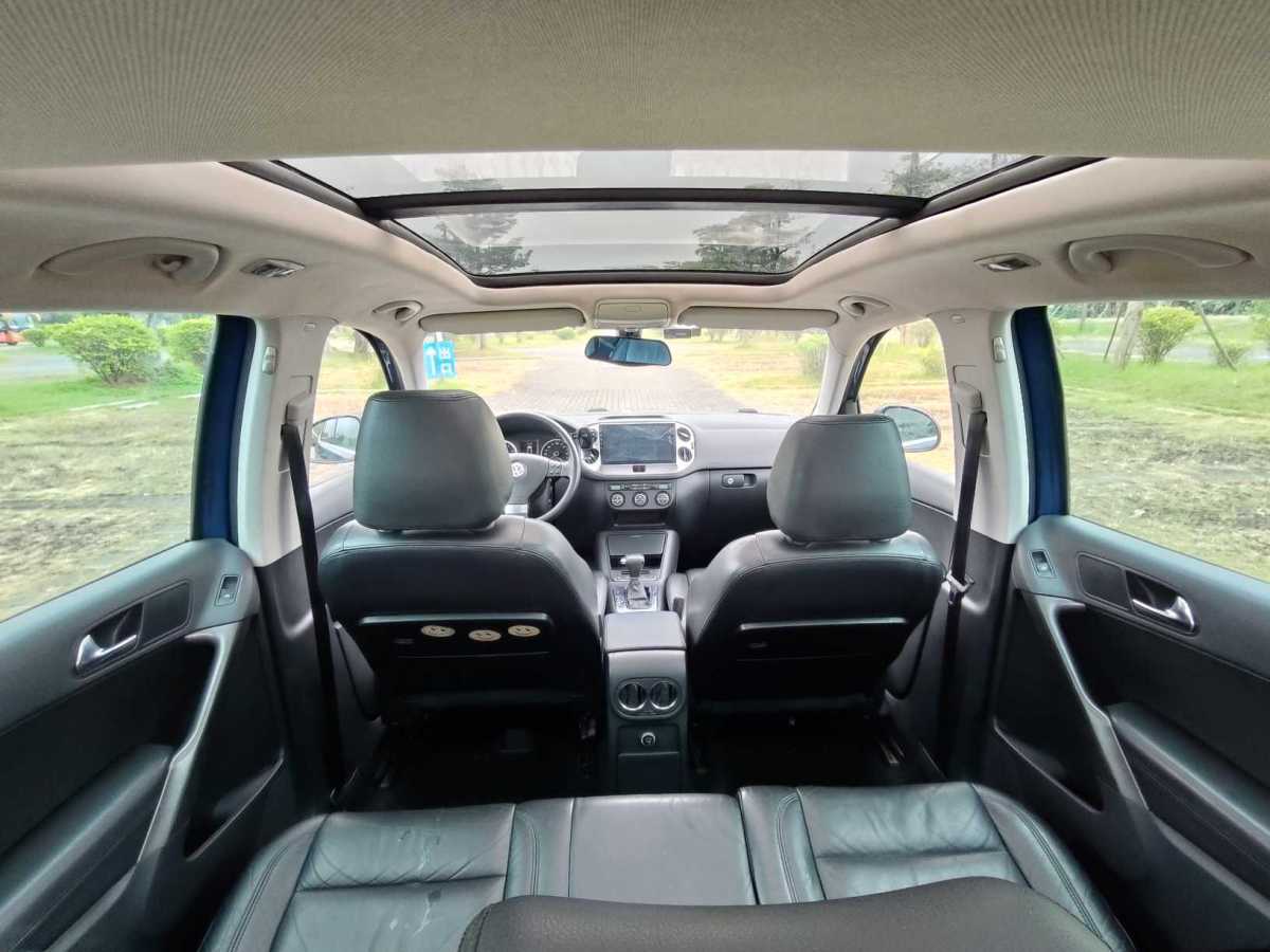 2009年10月大眾 Tiguan  2009款 2.0TSI 豪華版