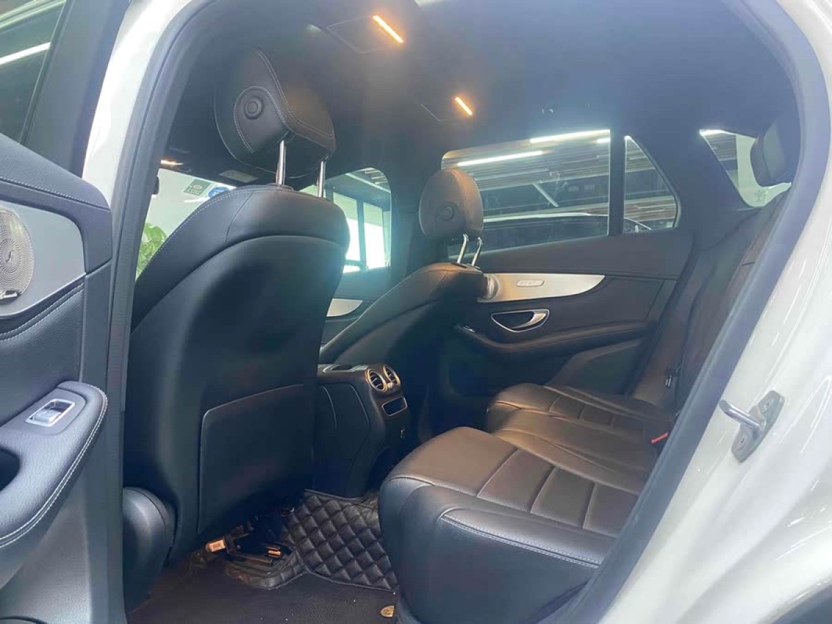 奔馳 奔馳GLC  2018款 改款 GLC 260 4MATIC 動感型圖片