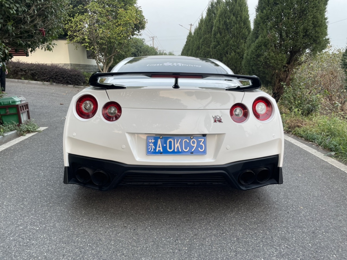 日產(chǎn) GT-R  2012款 3.8T Premium Edition圖片